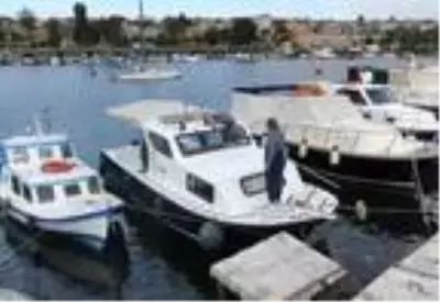 İstanbul'un 'kayıtsız' kadın balıkçıları İstanbul'un 'kayıtsız' kadın balıkçıları