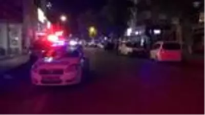 Kahramanmaraş'ta bıçaklı kavga: 1 yaralı Kahramanmaraş'ta bıçaklı kavga: 1 yaralı
