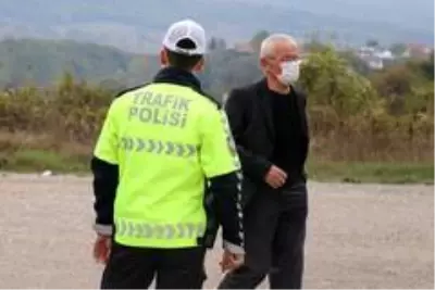 Son dakika haberi... Karantina sürelerinin bitmesine 3 saat kala polis uygulamasında yakalandılar Son dakika haberi... Karantina sürelerinin bitmesine 3 saat kala polis uygulamasında yakalandılar