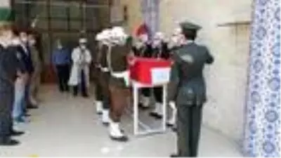 Kore gazisi toprağa verildi Kore gazisi toprağa verildi