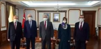 Mehmet Yaman: Kırşehir Valisi Akın, 'Peygamber efendimizi daha iyi anlamaya çalışmalıyız' Mehmet Yaman: Kırşehir Valisi Akın, 'Peygamber efendimizi daha iyi anlamaya çalışmalıyız'
