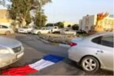 Libya'dan Fransa'ya İslam karşıtlığı tepkisi Libya'dan Fransa'ya İslam karşıtlığı tepkisi
