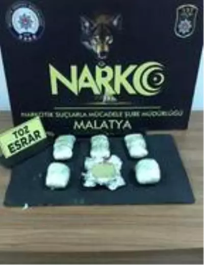 Malatya'da uyuşturucu operasyonu: 3 gözaltı Malatya'da uyuşturucu operasyonu: 3 gözaltı
