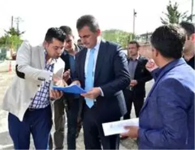 Mamak'taki kentsel dönüşüm faaliyetleri emlak sektöründe yüzleri güldürüyor Mamak'taki kentsel dönüşüm faaliyetleri emlak sektöründe yüzleri güldürüyor