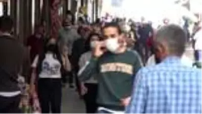 Maske takmayanların bahanesi sigara oldu Maske takmayanların bahanesi sigara oldu