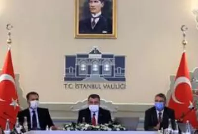 Bakan Koca: 'Gelinen nokta daha kuralcı ve disiplinli olmamızı zorunlu kılmaktadır' Bakan Koca: 'Gelinen nokta daha kuralcı ve disiplinli olmamızı zorunlu kılmaktadır'