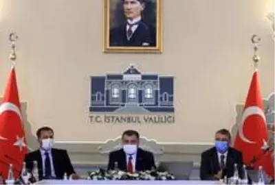 Bakan Koca: 'Gelinen nokta daha kuralcı ve disiplinli olmamızı zorunlu kılmaktadır' Bakan Koca: 'Gelinen nokta daha kuralcı ve disiplinli olmamızı zorunlu kılmaktadır'