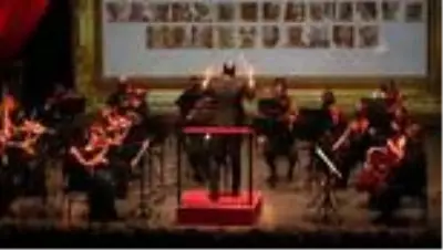 Samsun Devlet Opera ve Balesi 'Hu¨zu¨nlu¨ Bir Sonbahar Aks¸amı' konseri verdi Samsun Devlet Opera ve Balesi 'Hu¨zu¨nlu¨ Bir Sonbahar Aks¸amı' konseri verdi