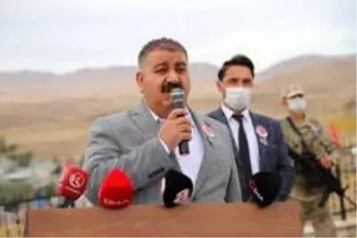 Sunar: 'Şehitlerimizi unutmayacak, unutturmayacağız' Sunar: 'Şehitlerimizi unutmayacak, unutturmayacağız'