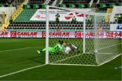 üper Lig: Denizlispor: 2 - Beşiktaş: 3 (Maç sonucu) üper Lig: Denizlispor: 2 - Beşiktaş: 3 (Maç sonucu)
