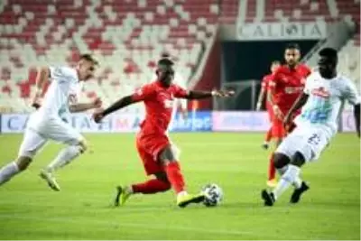 Süper Lig: Sivasspor: 0 - Çaykur Rizespor: 2 (Maç sonucu) Süper Lig: Sivasspor: 0 - Çaykur Rizespor: 2 (Maç sonucu)