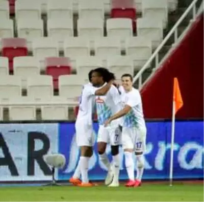 Süper Lig: Sivasspor: 0 - Çaykur Rizespor: 2 (Maç sonucu) Süper Lig: Sivasspor: 0 - Çaykur Rizespor: 2 (Maç sonucu)