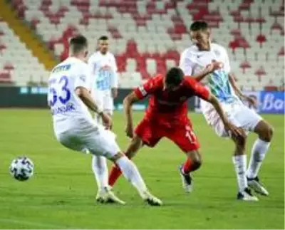 Süper Lig: Sivasspor: 0 - Çaykur Rizespor: 2 (Maç sonucu) Süper Lig: Sivasspor: 0 - Çaykur Rizespor: 2 (Maç sonucu)
