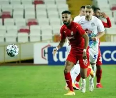 Süper Lig: Sivasspor: 0 - Çaykur Rizespor: 2 (Maç sonucu) Süper Lig: Sivasspor: 0 - Çaykur Rizespor: 2 (Maç sonucu)