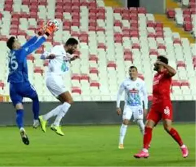 Süper Lig: Sivasspor: 0 - Çaykur Rizespor: 2 (Maç sonucu) Süper Lig: Sivasspor: 0 - Çaykur Rizespor: 2 (Maç sonucu)