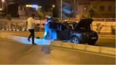 Teröristlerin kullandığı otomobil ise terkedilmiş olarak bulundu Teröristlerin kullandığı otomobil ise terkedilmiş olarak bulundu