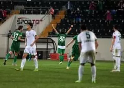 TFF 1. Lig: Akhisarpor: 2 Bursaspor: 1 TFF 1. Lig: Akhisarpor: 2 Bursaspor: 1