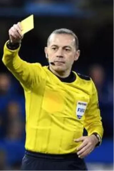 UEFA'dan Cüneyt Çakır ve Ali Palabıyık'a Devler Ligi'nde görev UEFA'dan Cüneyt Çakır ve Ali Palabıyık'a Devler Ligi'nde görev