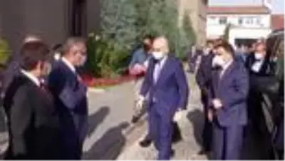 Ulaştırma ve Altyapı Bakanı Karaismailoğlu, Afyonkarahisar'da ziyaretlerde bulundu Ulaştırma ve Altyapı Bakanı Karaismailoğlu, Afyonkarahisar'da ziyaretlerde bulundu