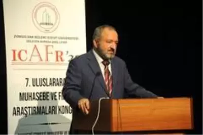 Uluslararası Muhasebe ve Finans Araştırmaları Kongresi düzenlendi Uluslararası Muhasebe ve Finans Araştırmaları Kongresi düzenlendi