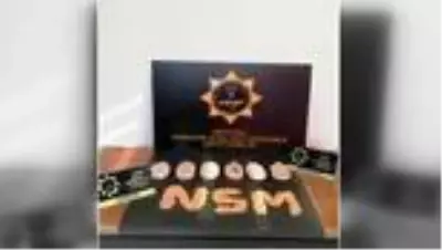 1 kilo 218 gram esrar ile 2 bin uyuşturucu hap ele geçirildi 1 kilo 218 gram esrar ile 2 bin uyuşturucu hap ele geçirildi