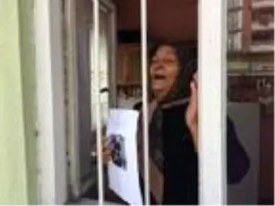 Son dakika! 4 yıl önce öldürülen oğlunun katillerinin yakalanmasını istiyor Son dakika! 4 yıl önce öldürülen oğlunun katillerinin yakalanmasını istiyor