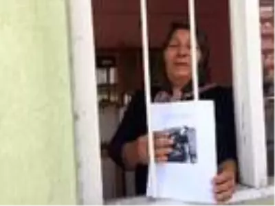Son dakika! 4 yıl önce öldürülen oğlunun katillerinin yakalanmasını istiyor Son dakika! 4 yıl önce öldürülen oğlunun katillerinin yakalanmasını istiyor