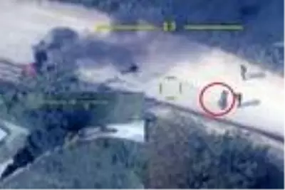 Son dakika haber... Dağlık Karabağ'daki Ermenistan silahlı güçlerinin başında bulunan Harutyunyan'ın içinde olduğu belirtilen aracın vurulma anı Son dakika haber... Dağlık Karabağ'daki Ermenistan silahlı güçlerinin başında bulunan Harutyunyan'ın içinde olduğu belirtilen aracın vurulma anı