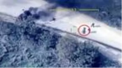 Son dakika haber... Dağlık Karabağ'daki Ermenistan silahlı güçlerinin başında bulunan Harutyunyan'ın içinde olduğu belirtilen aracın vurulma anı Son dakika haber... Dağlık Karabağ'daki Ermenistan silahlı güçlerinin başında bulunan Harutyunyan'ın içinde olduğu belirtilen aracın vurulma anı