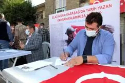 Azerbaycanlı çocuktan, cephedeki babasına mektup Azerbaycanlı çocuktan, cephedeki babasına mektup