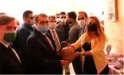 Bakan Dönmez: Türkiye'nin en büyük mega projelerinden birini hayata geçiriyoruz Bakan Dönmez: Türkiye'nin en büyük mega projelerinden birini hayata geçiriyoruz