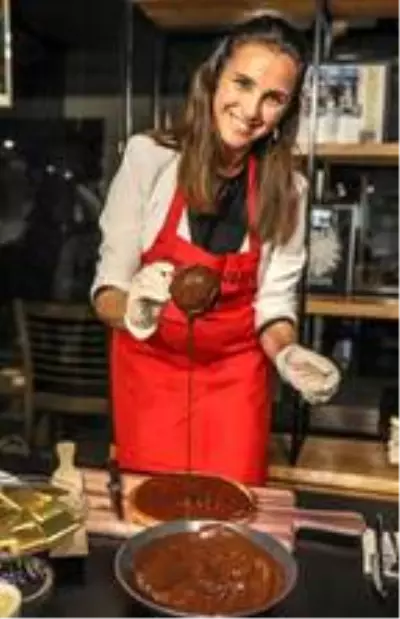 Çikolata pizza üretti Çikolata pizza üretti