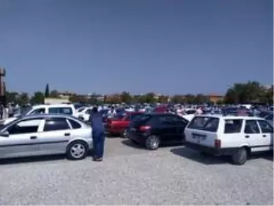 Muğla'da 2 kişiye bir araç düşüyor Muğla'da 2 kişiye bir araç düşüyor
