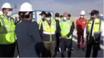 Son dakika... Dönmez: 'Fatih sondaj gemimiz hazırlıklarını tamamlamak üzere, 1 veya 2 Kasım gibi ikinci sondaj noktası Türkali-1'e gidecek' Son dakika... Dönmez: 'Fatih sondaj gemimiz hazırlıklarını tamamlamak üzere, 1 veya 2 Kasım gibi ikinci sondaj noktası Türkali-1'e gidecek'