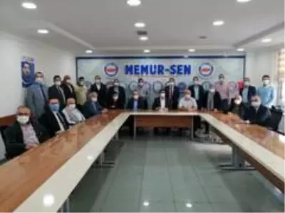 Memur-Sen Aydın'da Macron'un küstahlığını kınadı Memur-Sen Aydın'da Macron'un küstahlığını kınadı