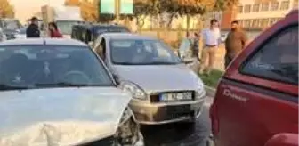 Zincirleme Trafik Kazası: Son dakika... Elazığ'da zincirleme kaza, 5 araç birbirine girdi Zincirleme Trafik Kazası: Son dakika... Elazığ'da zincirleme kaza, 5 araç birbirine girdi