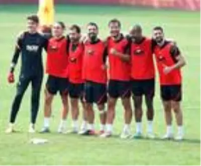 Galatasaray'da Belhanda'nın tedavisine başlandı Galatasaray'da Belhanda'nın tedavisine başlandı
