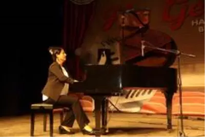- Gaziosmanpaşa'da Fuzuli Kültür Sanat Sezonu açıldı - Gaziosmanpaşa'da Fuzuli Kültür Sanat Sezonu açıldı
