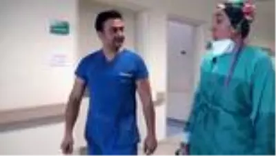 Gebeliğin 5. ayında doğum kanalına giren bebeğin konumu müdahaleyle düzeltildi Gebeliğin 5. ayında doğum kanalına giren bebeğin konumu müdahaleyle düzeltildi