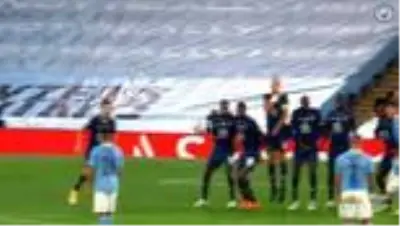 İlkan Gündoğan'ın Porto'ya Frikikten Attığı Müthiş Gol İlkan Gündoğan'ın Porto'ya Frikikten Attığı Müthiş Gol