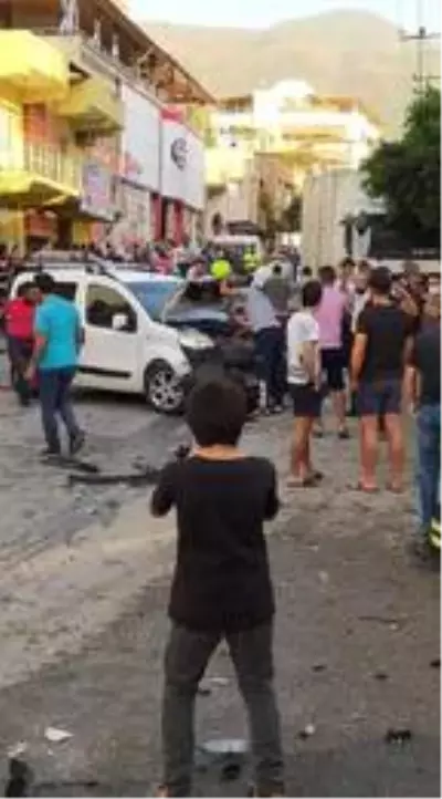 İskenderun'da bir orman yangını daha çıktı; alevler yerleşim yerlerine yaklaştı (3) İskenderun'da bir orman yangını daha çıktı; alevler yerleşim yerlerine yaklaştı (3)