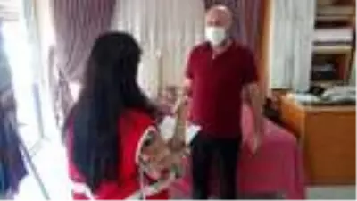 İskenderun'da patlamanın yaşandığı caddede teröre 'Türk bayraklı' tepki (3) İskenderun'da patlamanın yaşandığı caddede teröre 'Türk bayraklı' tepki (3)