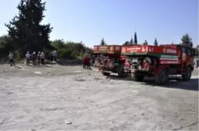 İskenderun'daki orman yangını kontrol altına alındı İskenderun'daki orman yangını kontrol altına alındı