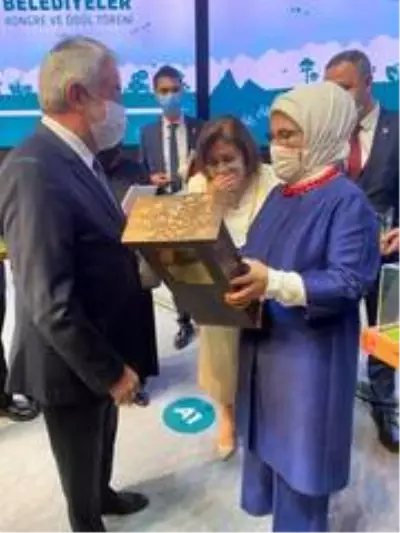 Çevre ve Şehircilik Bakanı Kurum: 'Biz her alanda çevremizi doğamızı koruyacak projeler geliştiriyoruz' Çevre ve Şehircilik Bakanı Kurum: 'Biz her alanda çevremizi doğamızı koruyacak projeler geliştiriyoruz'