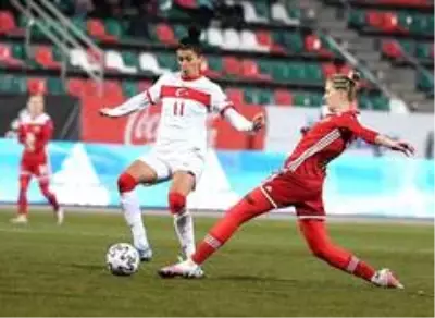Futbol: 2022 Kadınlar Avrupa Şampiyonası Elemeleri Futbol: 2022 Kadınlar Avrupa Şampiyonası Elemeleri