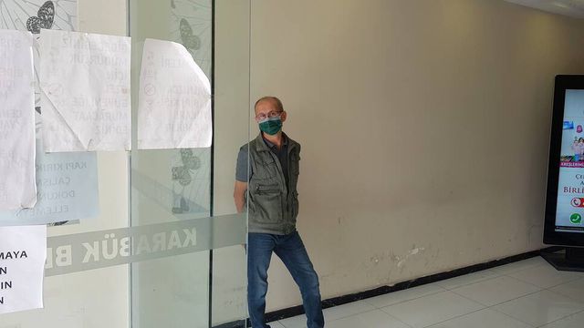 Karantinasının bittiğini sanıp su parası ödemeye geldi, HES kodu gerçeği ortaya çıkardı