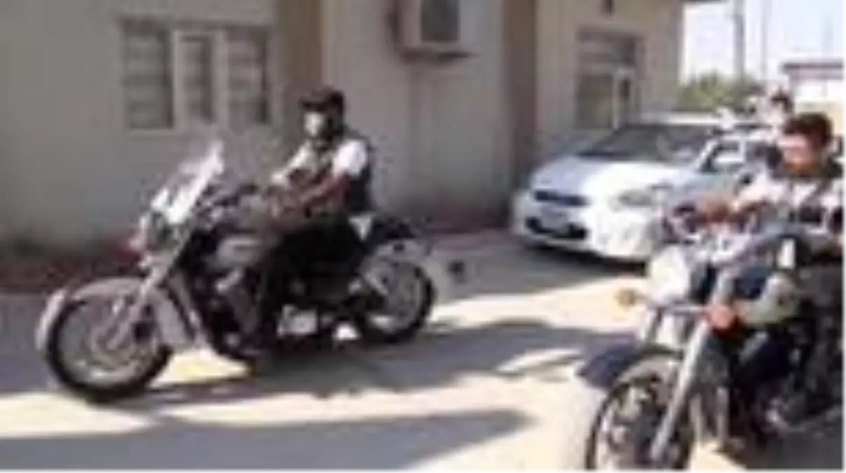 Son dakika haber! Kerkük'te motosiklet tutkunlarından kanser hastası çocuklara moral ziyareti
