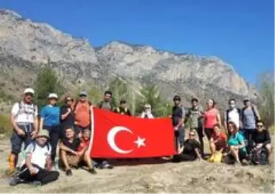 Keşfedilmeyi bekleyen Koyunlu Kanyonu havadan ve su altından görüntülendi Keşfedilmeyi bekleyen Koyunlu Kanyonu havadan ve su altından görüntülendi