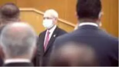 Kılıçdaroğlu: 'Emekli kardeşim, senin hakkını hukukunu savunan CHP'dir' Kılıçdaroğlu: 'Emekli kardeşim, senin hakkını hukukunu savunan CHP'dir'