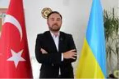 Konsolos Adana'ya geldi, Türklerle evlilikten olan 10 çocuğa Ukrayna vatandaşlığı verildi Konsolos Adana'ya geldi, Türklerle evlilikten olan 10 çocuğa Ukrayna vatandaşlığı verildi